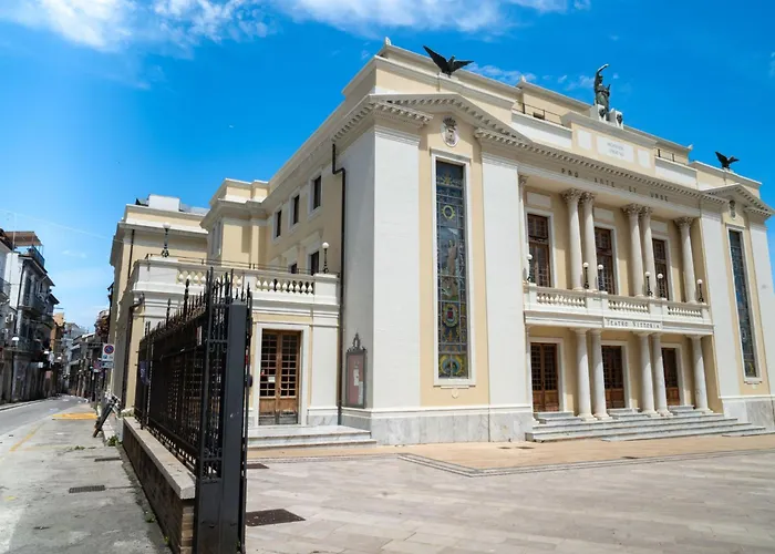 By Interhome アパート *